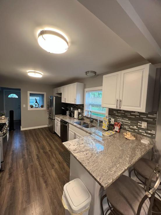 Charming And Happy Walled Lake Mi Cottage 诺维 外观 照片