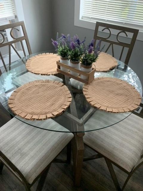Charming And Happy Walled Lake Mi Cottage 诺维 外观 照片